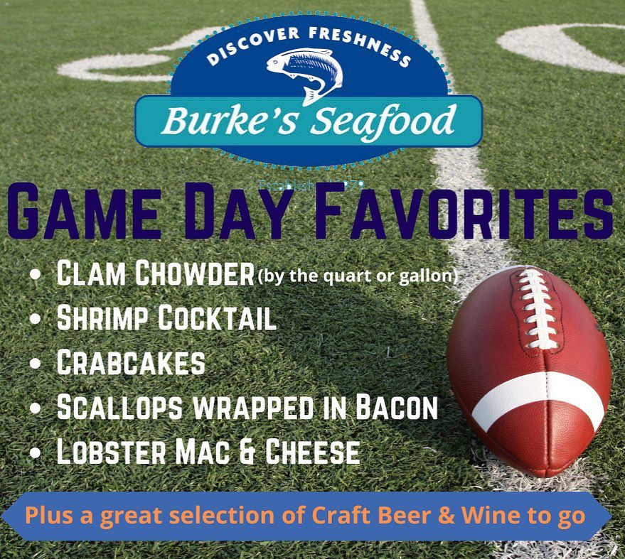 Whether you’re tailgating at the  stadium or watching from home , a good spread of food makes the day more fun. Here’s what we like to include in our game day menu as we cheer  our favorite college and pro teams to victory!