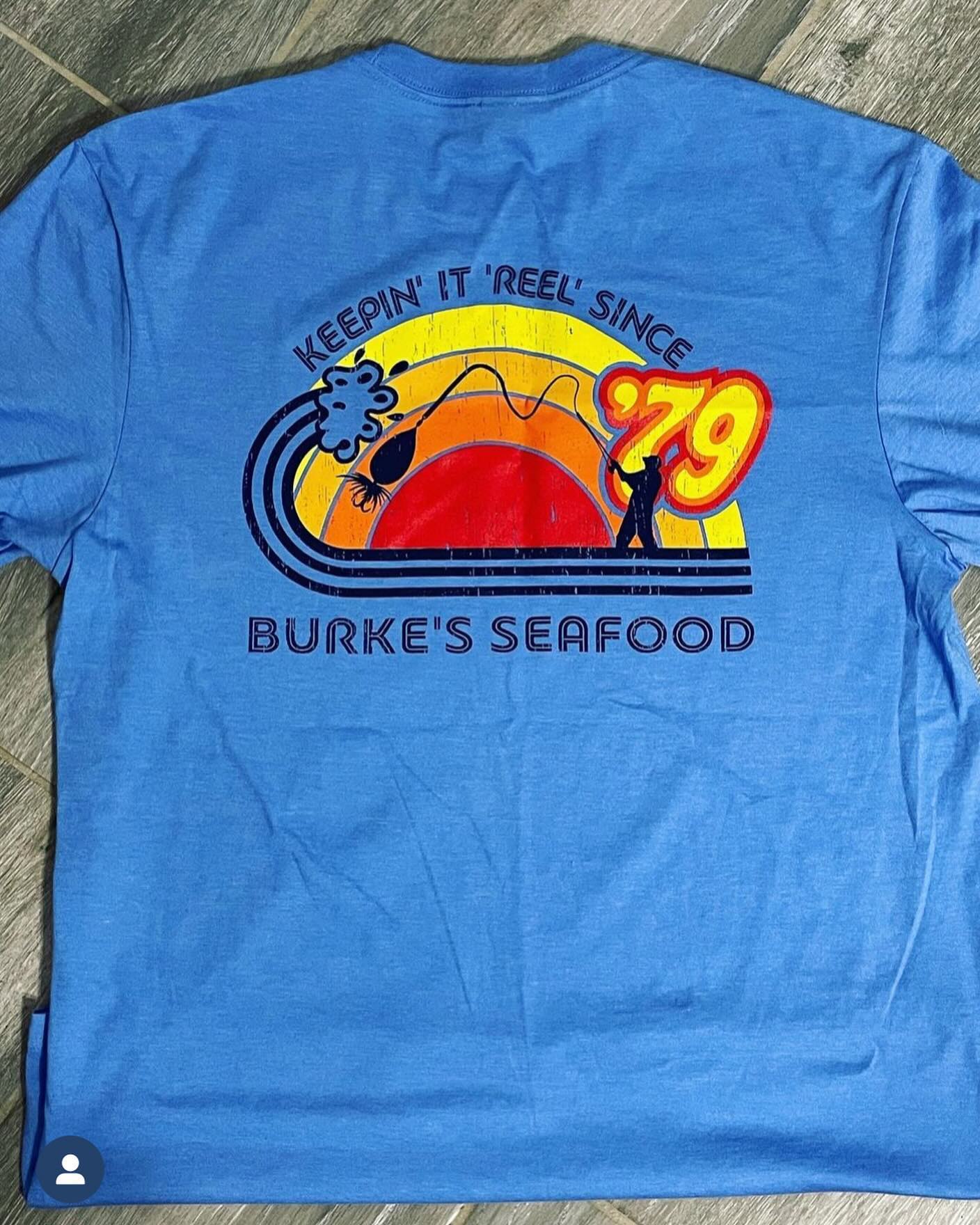 It’s not often you get an opportunity to replace that “favorite shirt” . In honor of our upcoming 45th Anniversary, we’ve brought back a design that was a huge hit last time around. Makes a great HOLIDAY GIFT for the local seafood lover (or yourself ). XS thru 2XL available.
️Quantities are limited…..grab one before they’re gone!