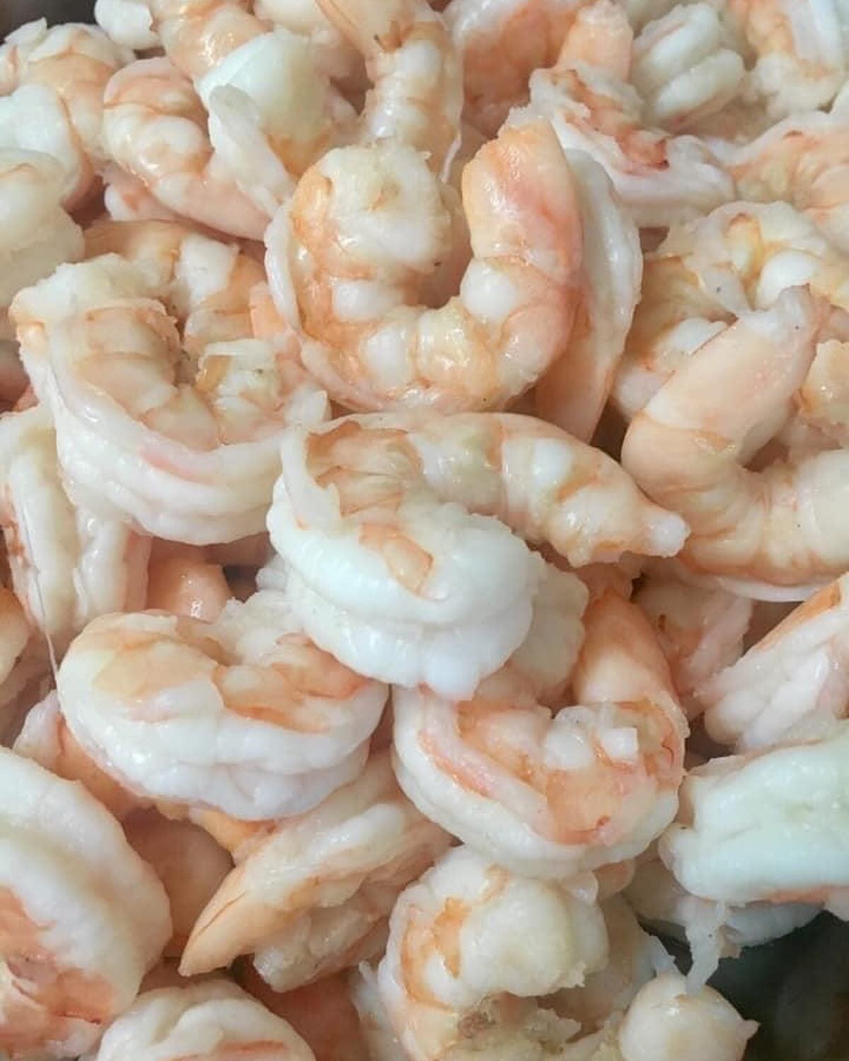 Dont forget the Shrimp Cocktail this Thanksgiving 🦃 Theres still time to place an order Swipe ️for more festive inspiration